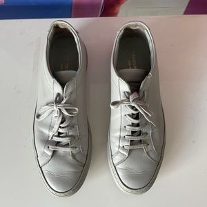 COMMON PROJECTS • Original Achilles Leather Sneakers • Light Gray